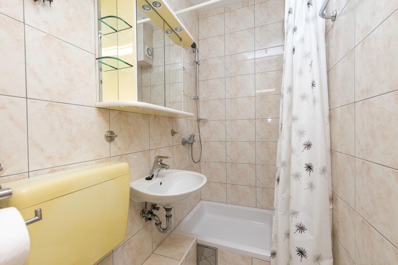 Apartments Katarina Lokva Rogoznica Ruang foto
